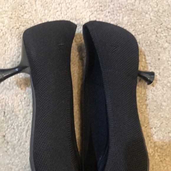 Vivaia Black Pointed Toe Kitten Heel Shoes-EU Size 36/US Size 5.5/6 - Picture 10 of 11